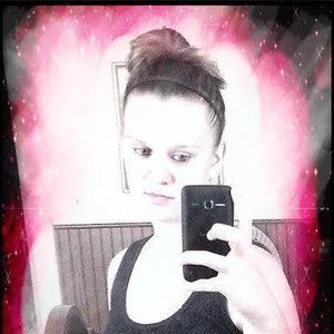 Meet your Posher, Bobbi